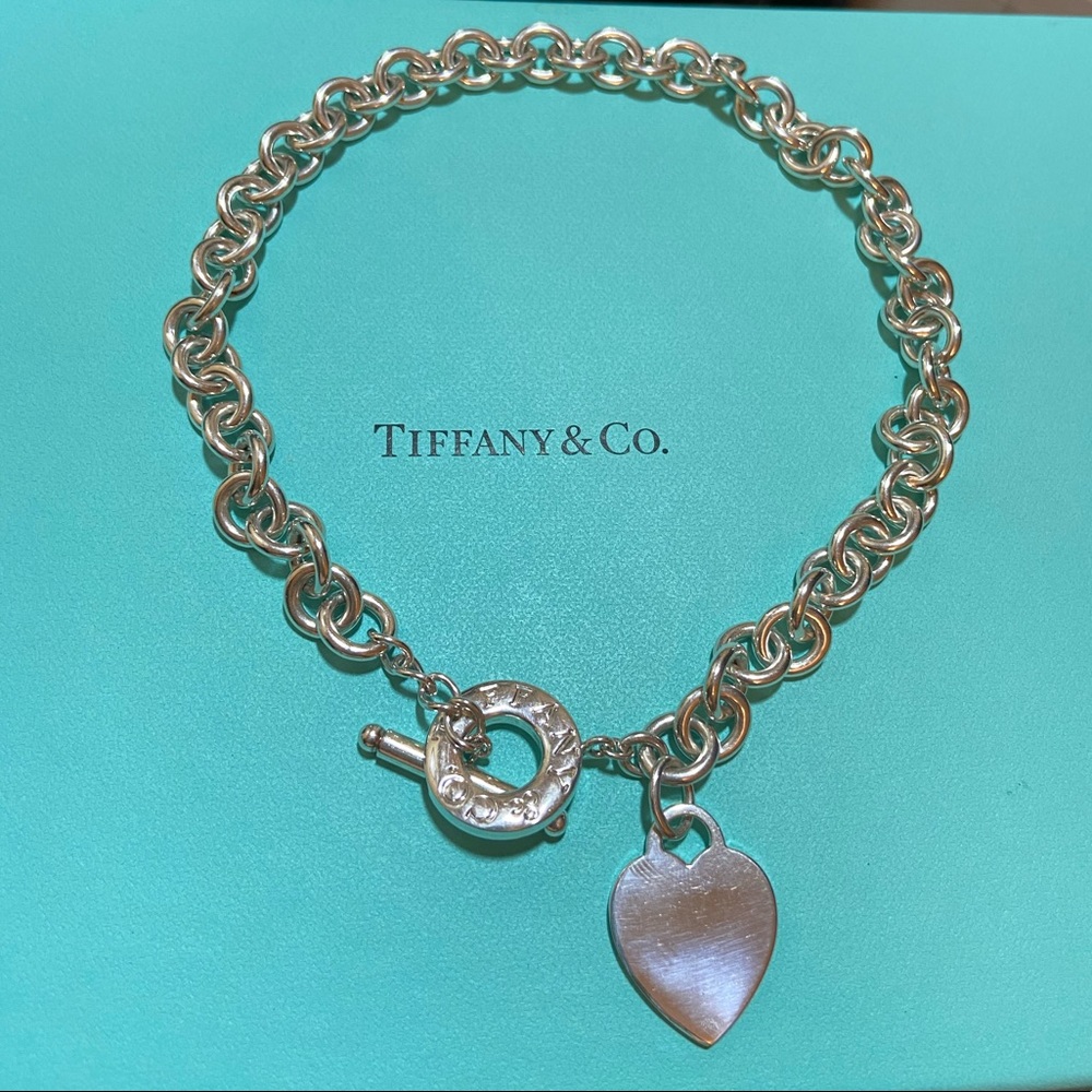 Tiffany & Co. heart charm Toggle Choker